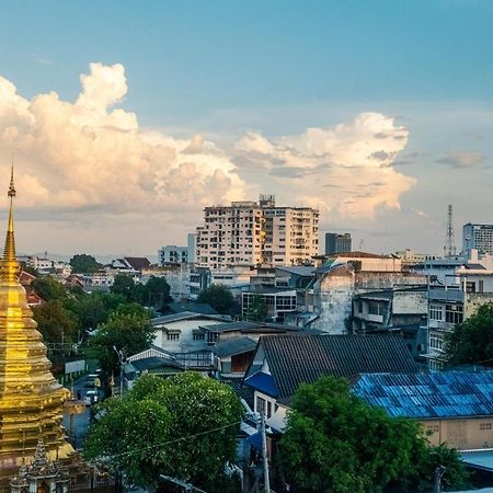 Satop Travelers Guesthouse Chiang Mai Eksteriør billede