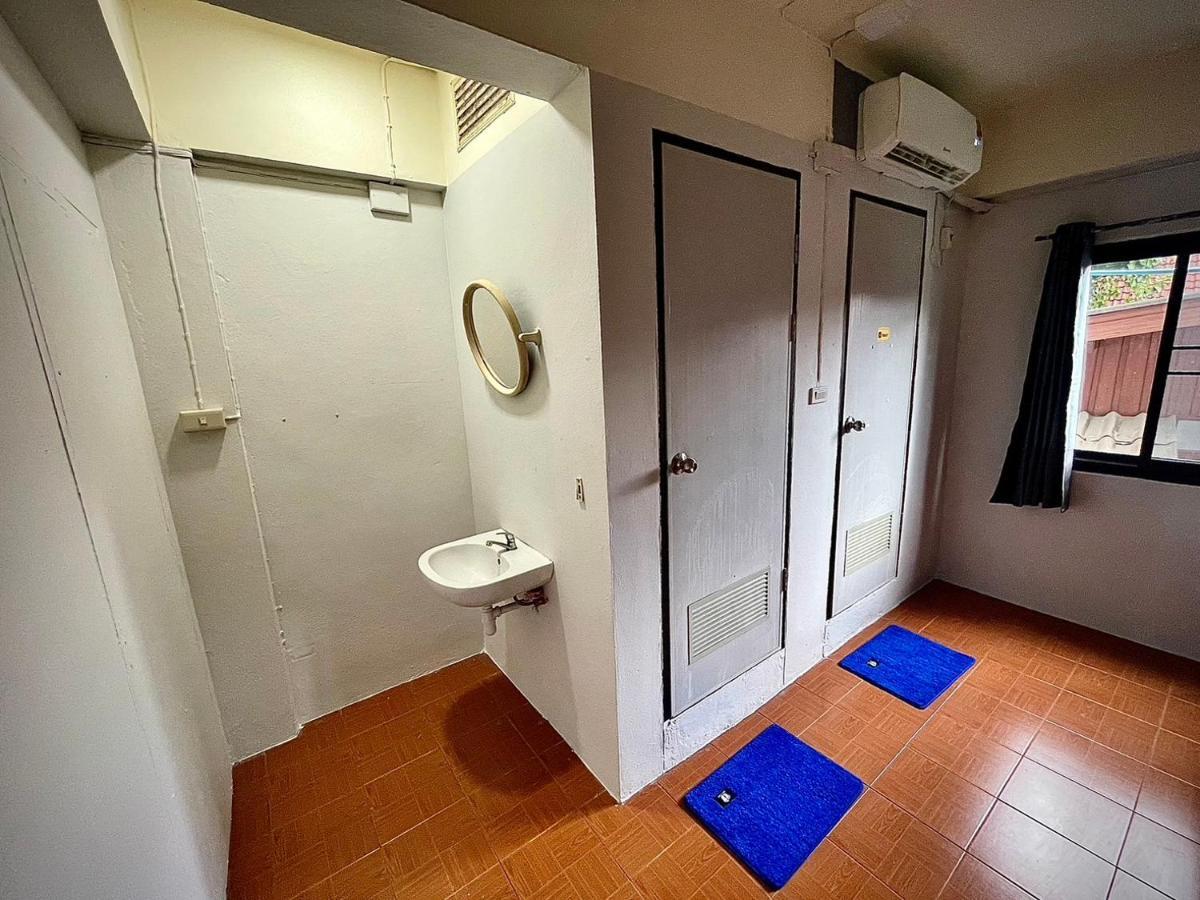 Satop Travelers Guesthouse Chiang Mai Eksteriør billede